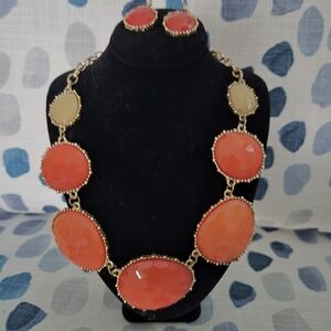 Elegant Coral and Gold Necklace Set